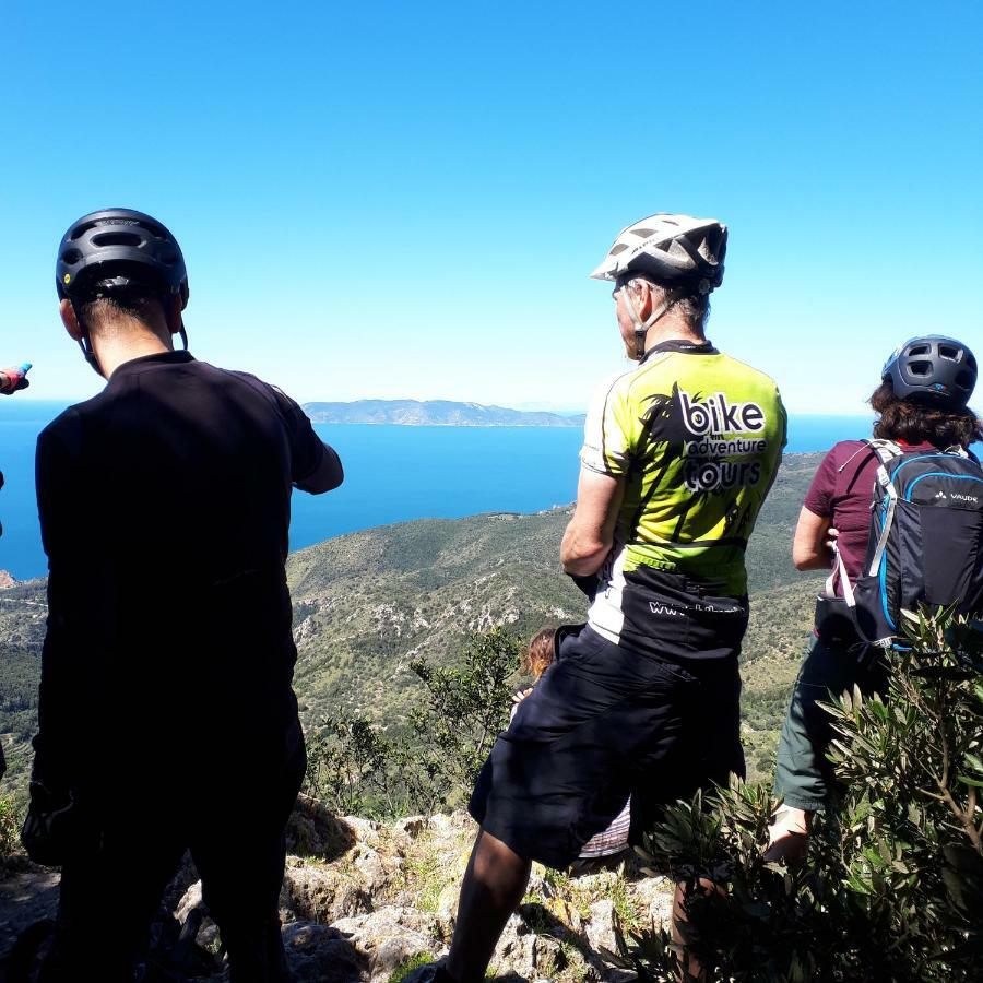 Bike&Boat Argentario Hotel Porto Santo Stefano  Bagian luar foto